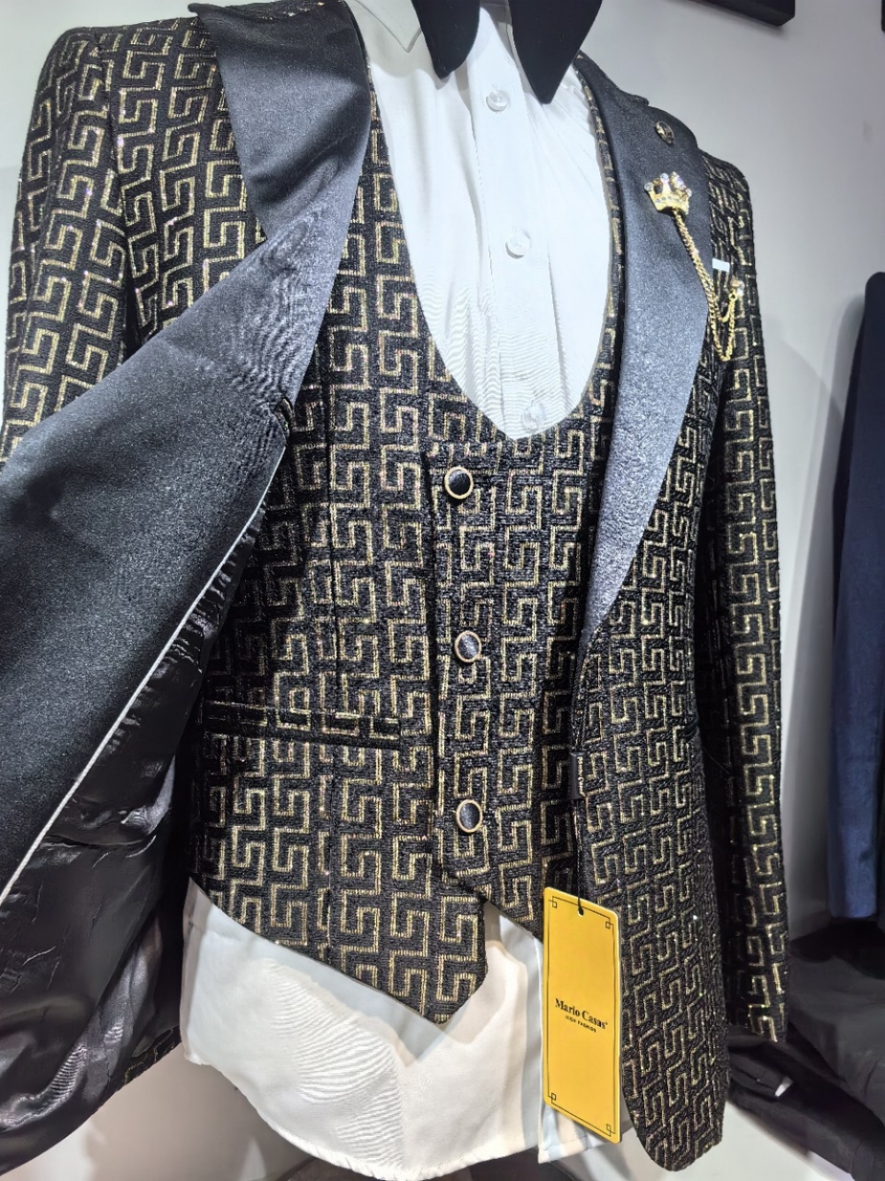 Hot Sale Charming Men's Suit E - Men Formal Wear Sale avaliação e preço